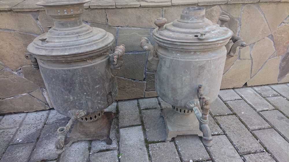 Самовари старі. Латунь.