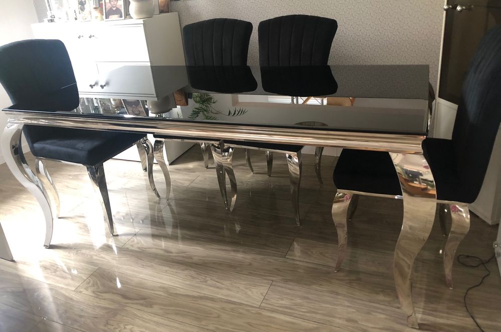 Sprzedam Stół i 6 krzeseł