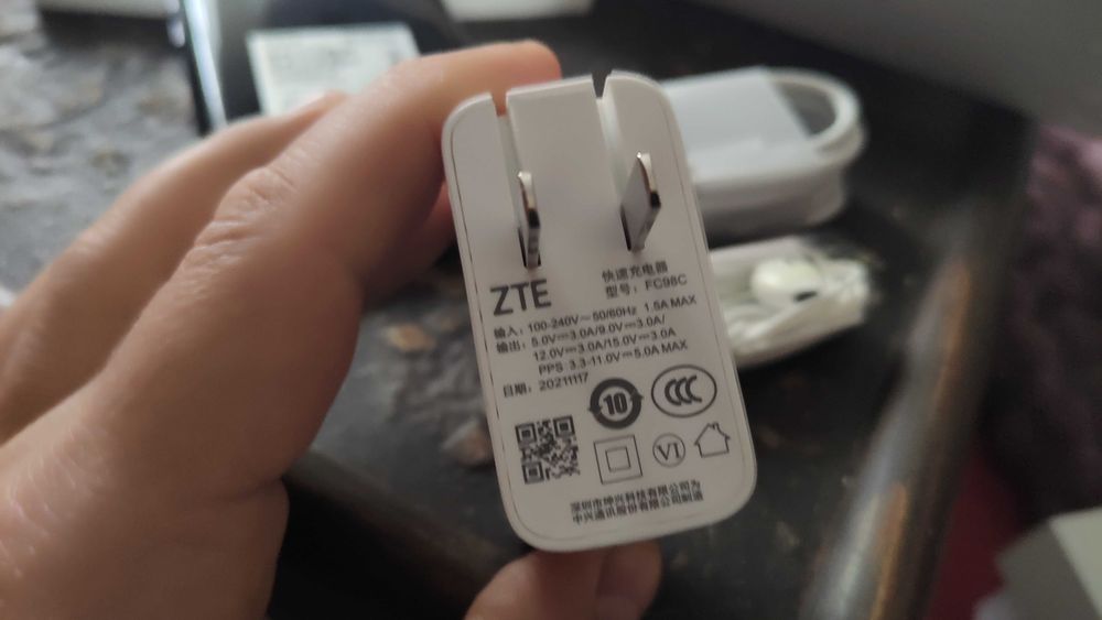 ZTE axon 31, 8/256, ufs 3.1, Snapdragon 768G. Смартфон флагман 2022р