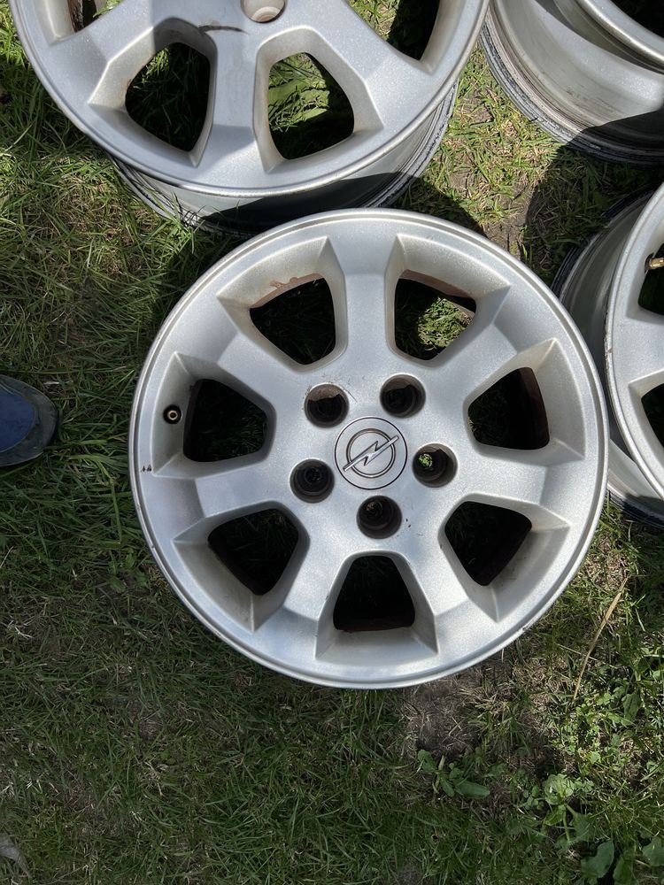 4xfelga aluminiowa 15” OPEL (5x110 ET49)