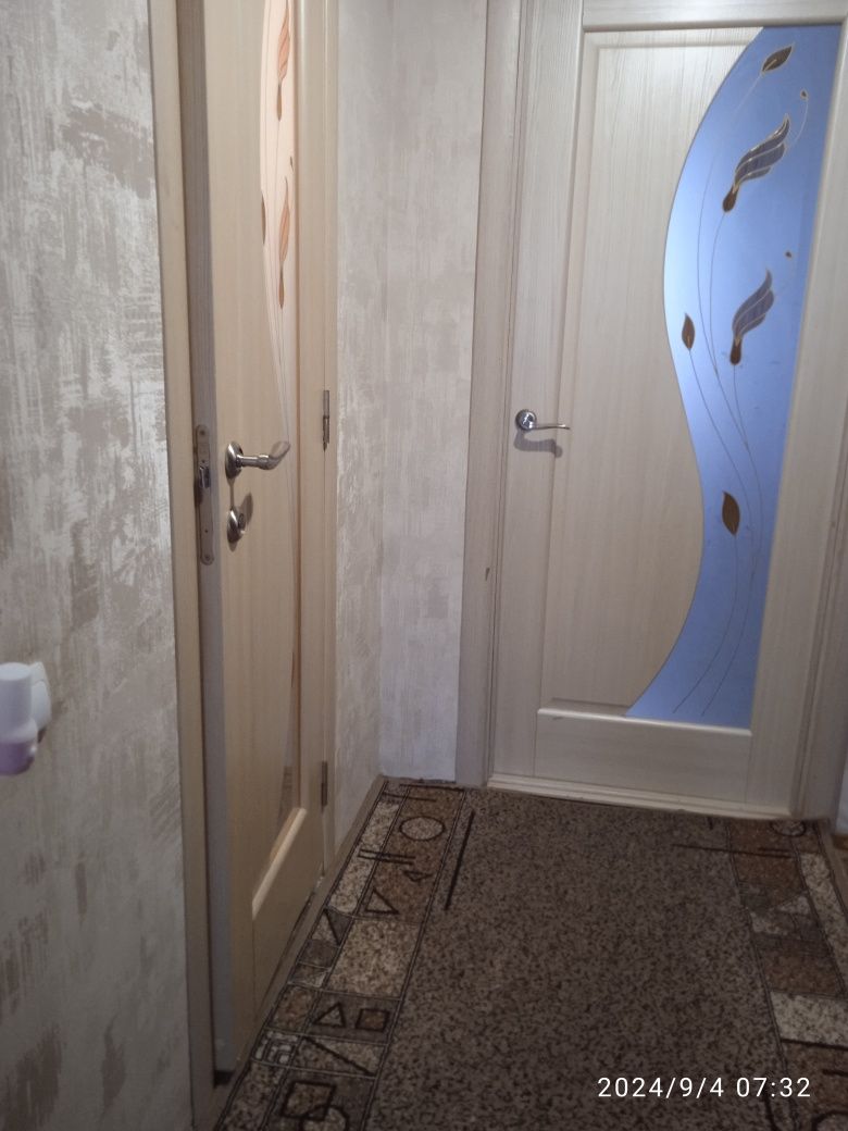 Продам трьох кімнатну квартиру