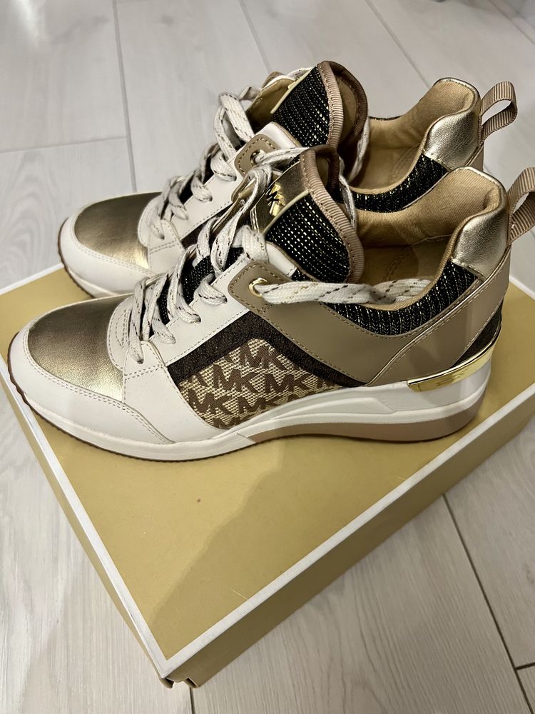 Michael Kors sneakers