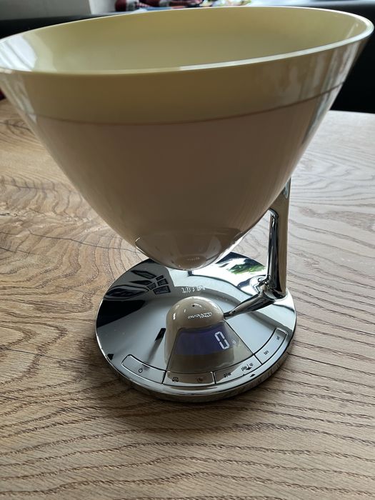 Waga kuchenna Bugatti