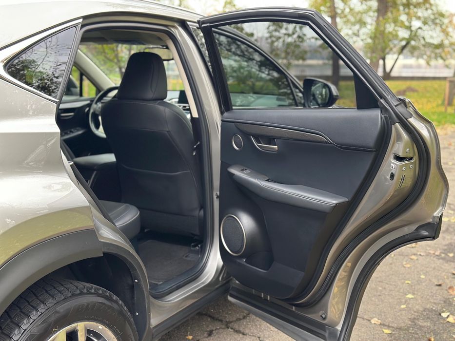 Lexus NX2016t терміновий продаж, тому вартість значно знижена !