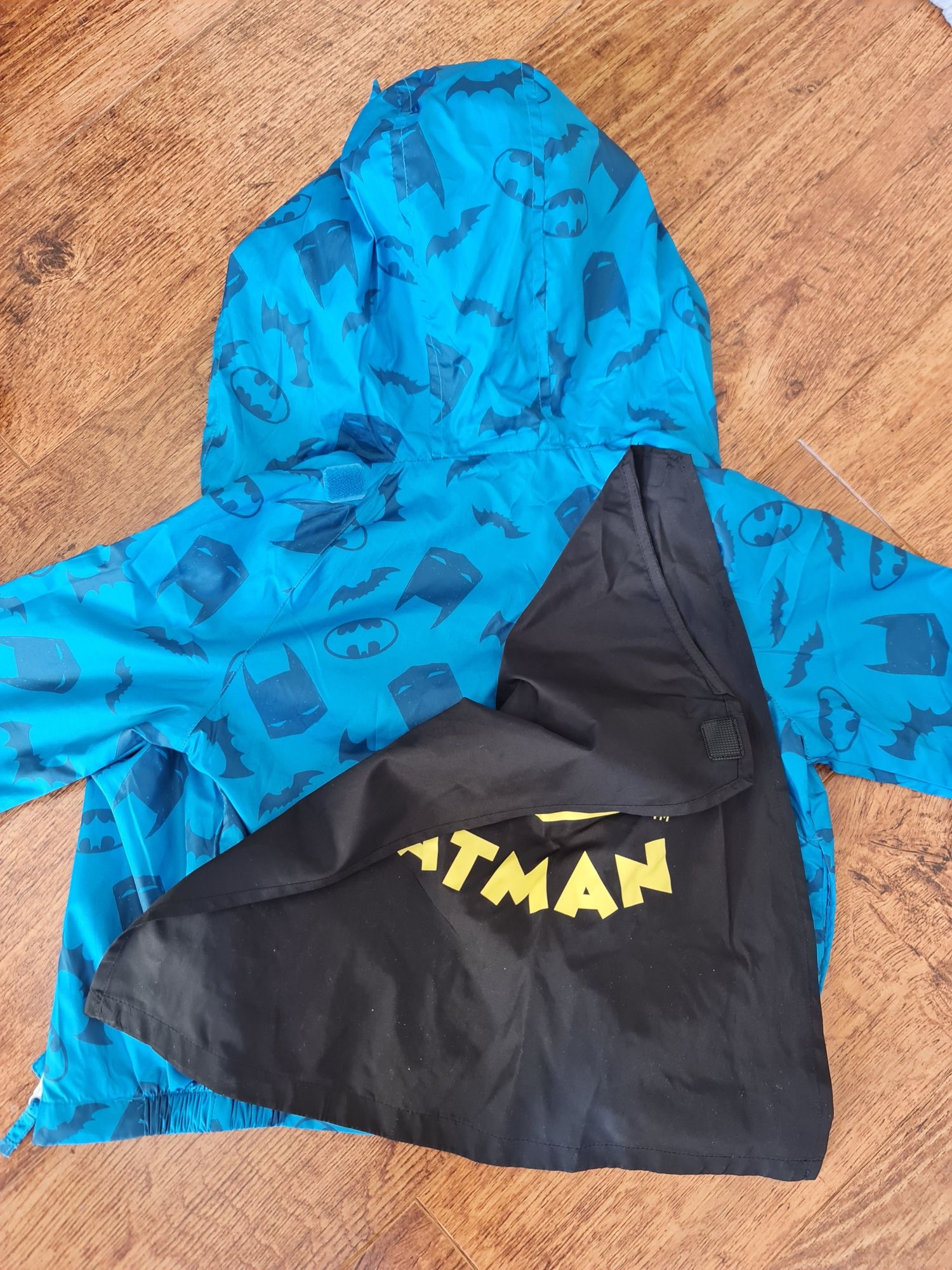 Kurtka BATMAN przeciwdeszczowa dla dziecka 104/110 cm