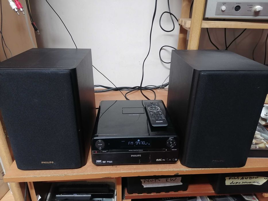 Wieża Philips DCD322 Micro Theater , pilot