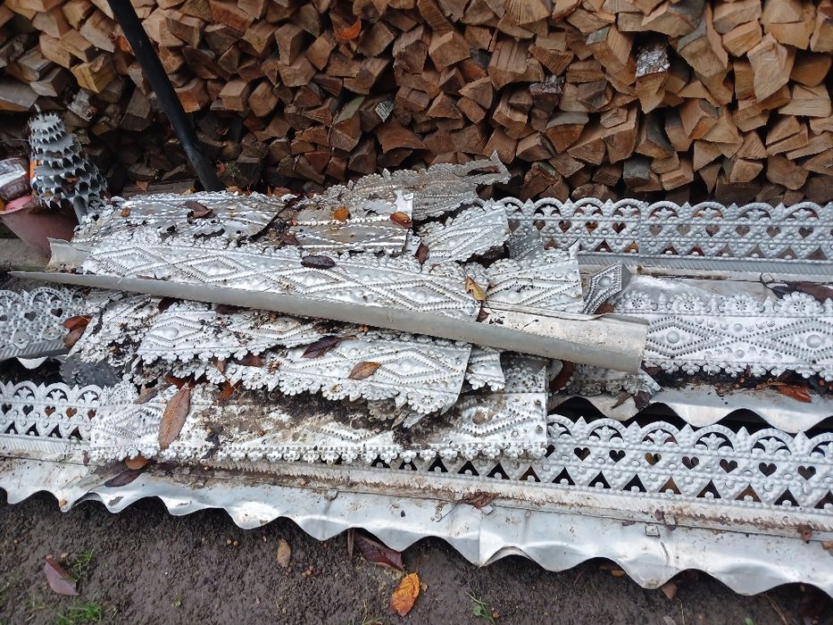 Алюмінієва чеканка для покрівлі