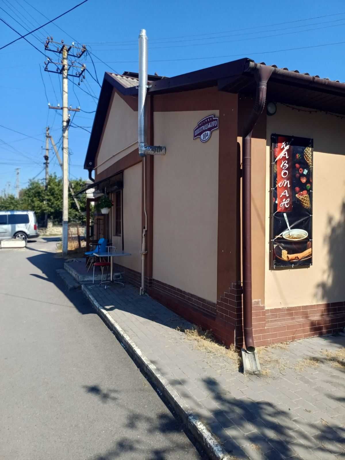 Продаж торгового приміщення  вул .Шептицького 10а