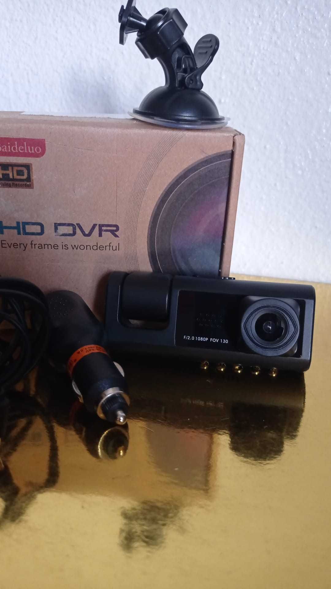 Câmara dupla Carro com Cartão SD 32G - Nova!!
