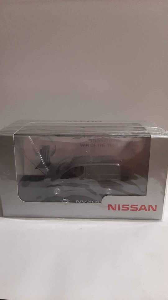 Nissan NV200 Norev gray dealer van 1/43