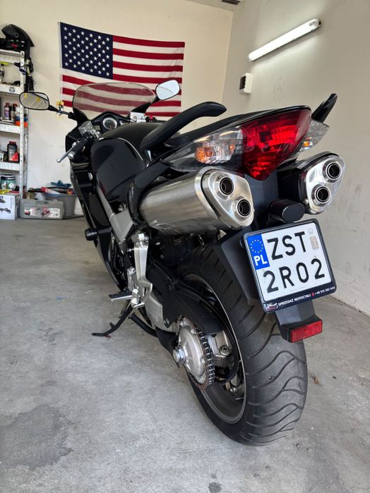 Honda VFR 800 lift