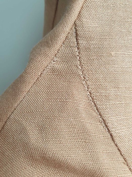 Beżowa lniana narzutka marynarka Hallhuber 38