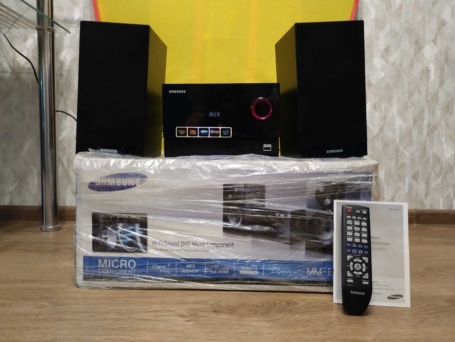 Современный муз центр 200 Вт ( блютуз / USB / AUX / CD / MP3 / тюнер )