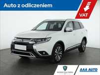 Mitsubishi Outlander 2.0 Intense , Salon Polska, Serwis ASO, Automat, VAT 23%, Klimatronic,