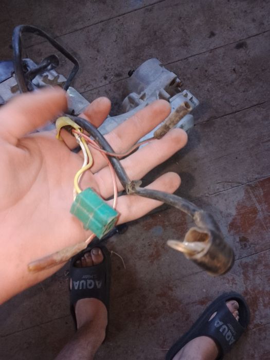 Продам мотор 139qmb  80 кубів  під один амортизатор