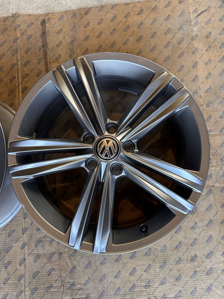 Диск запаска.  Volkswagen R-Lain. 5:112 R18  Germany