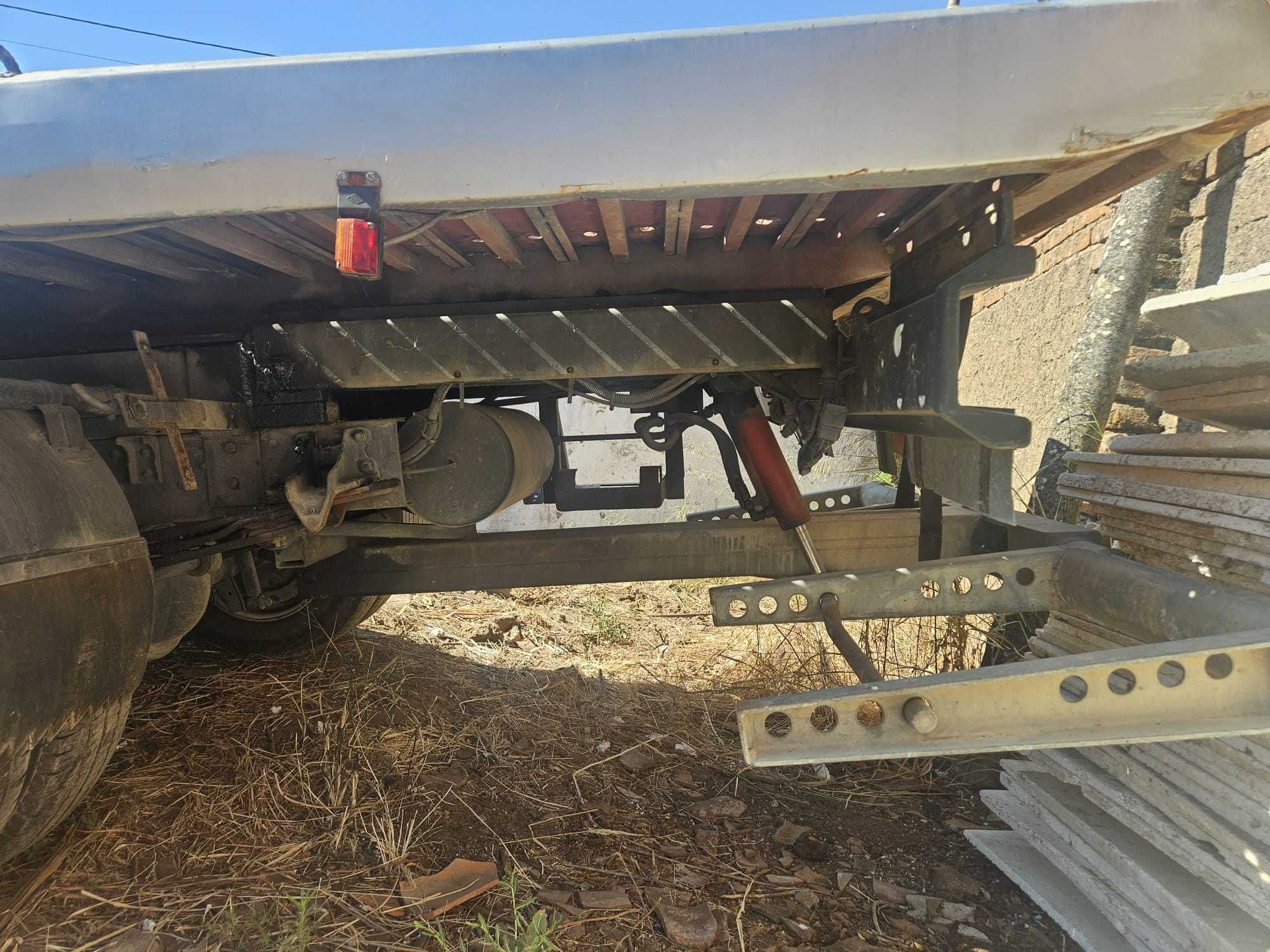 Estrado de ir ao chão_Pronto socorro