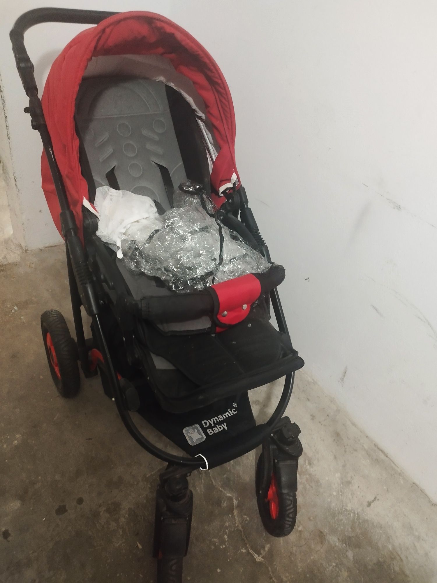 Wózek dziecięcy Dynamic Baby 2w1 gondola spacerówka