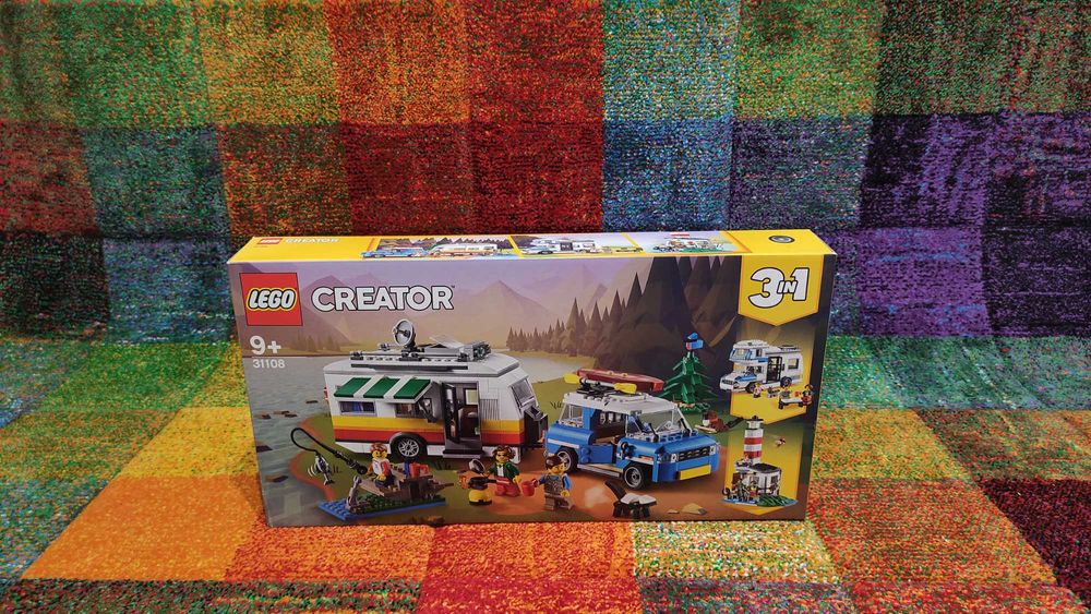 LEGO Creator 3 w 1 31108 - Wakacyjny kemping z rodziną