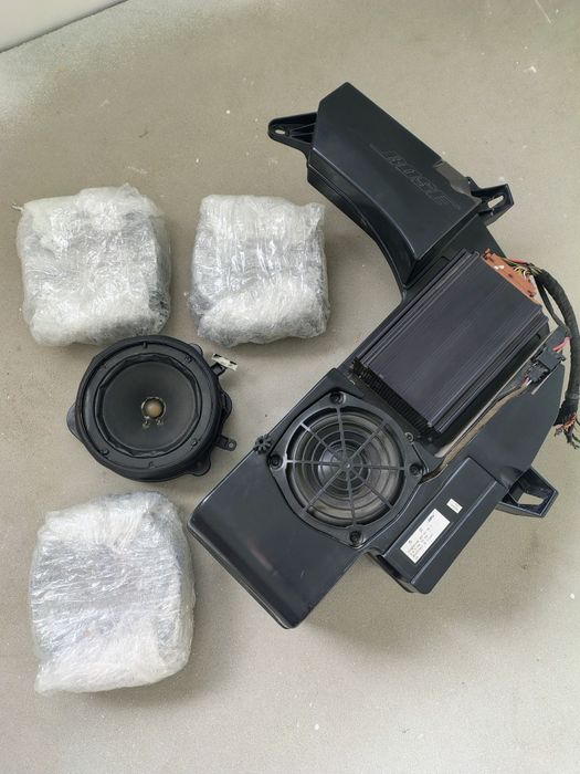 Nagłośnienie BOSE Audi A4 B6 komplet