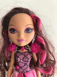 Boneca Monster Hight Briar Beauty (filha da Aurora)