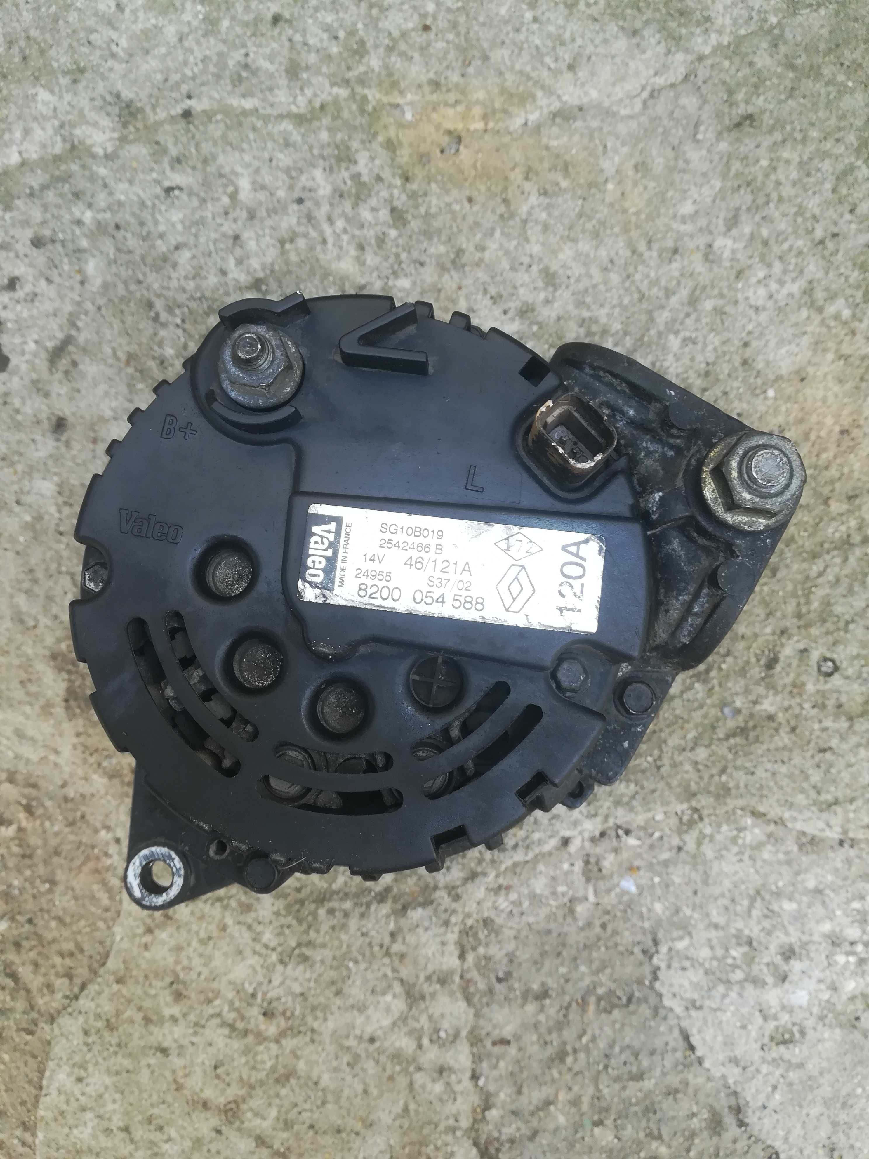 Генератор Розборка Renault Scenic I RX4 2000-2003рік Разборка АвтоШрот