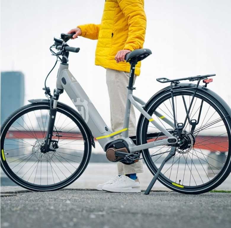 Damski Rower elektryczny Husqvarna Towner 2 28" NEXUS 8s BOSCH e-bike