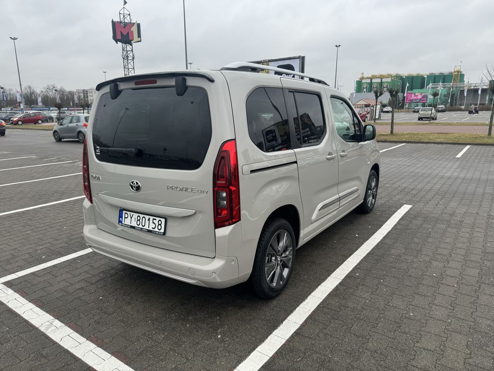 Cesja Leasingu bez odstepnego Toyota Proace City Verso