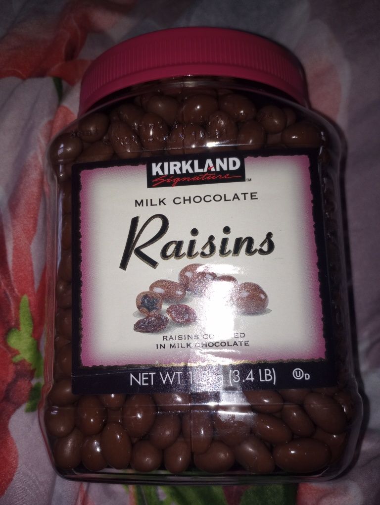 Kirkland Rodzynki w czekoladzie mlecznej 1.5 kg USA