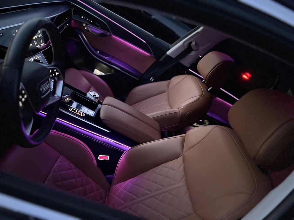 Wynajem Wypożyczalnia aut premium Audi A8