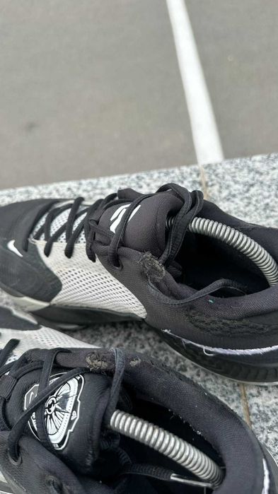 #3611 Nike Freak 4 [US 9|27 cm]