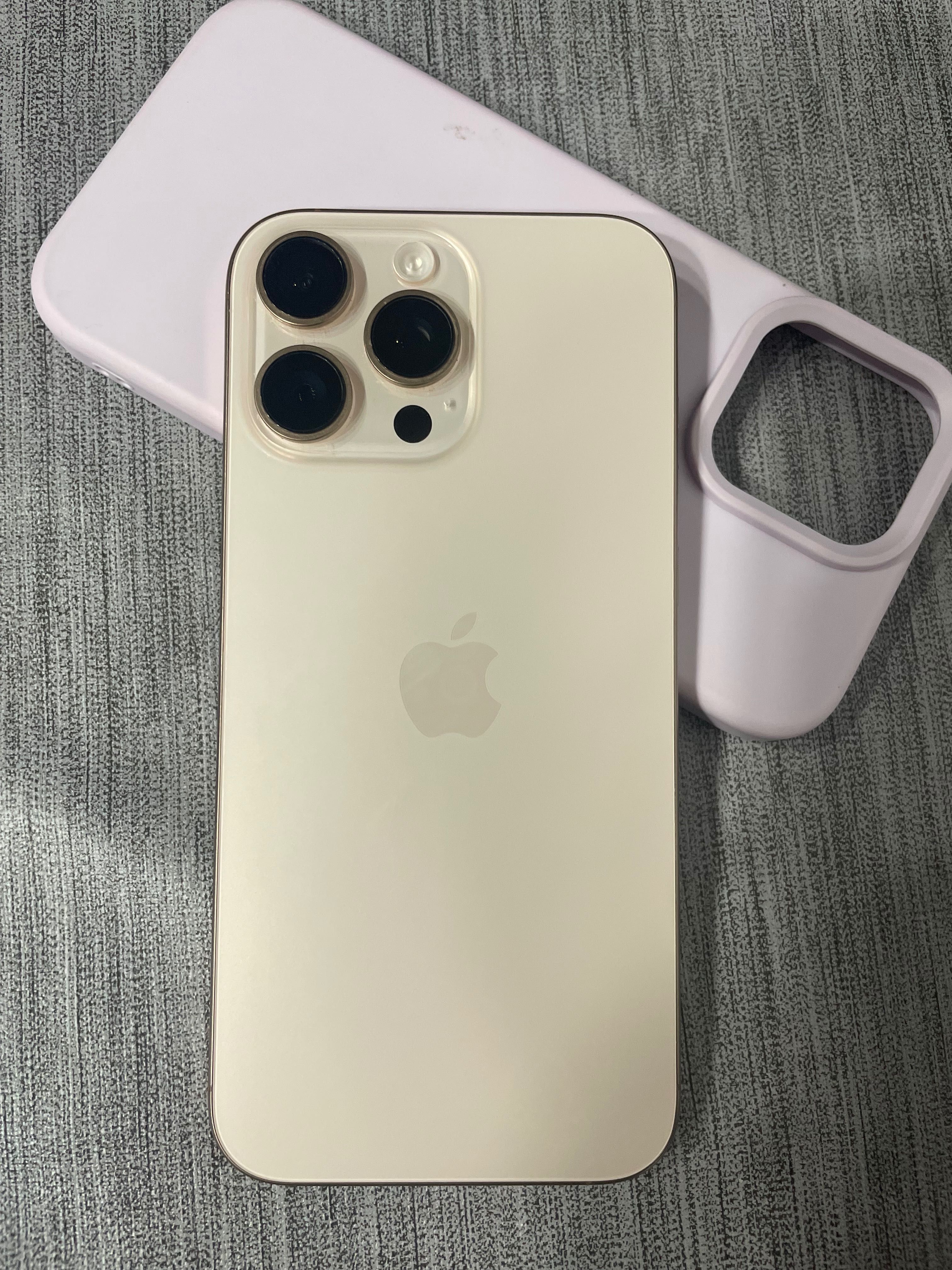 Vendo / troco iPhone 16 PRO MAX Desert Titanium