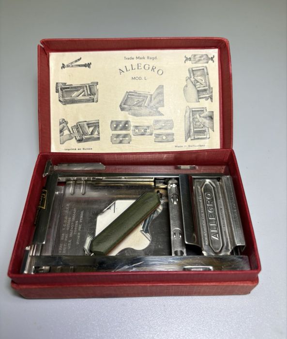 Бритвенный станок  PAL Ingector (США)