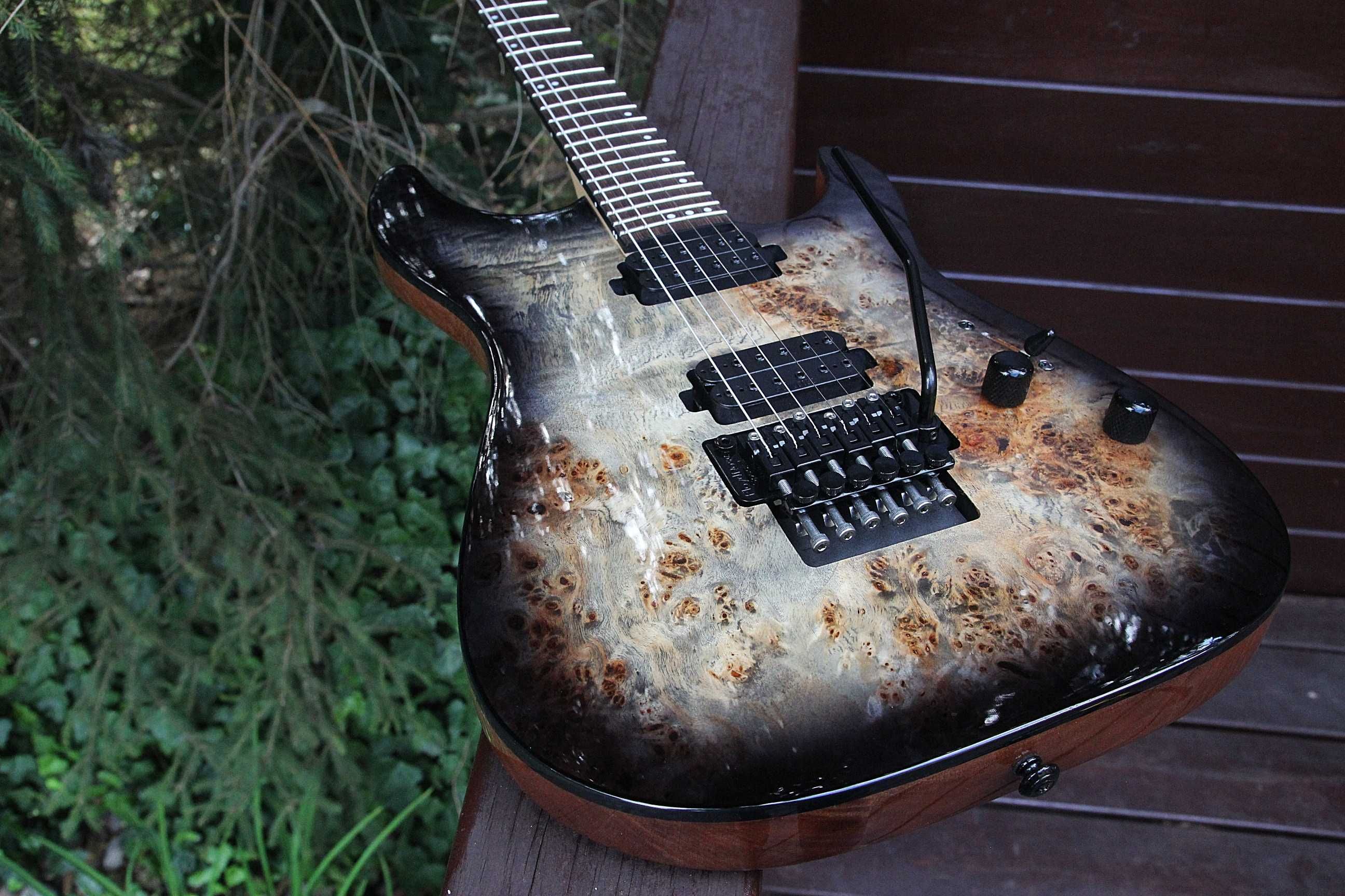 Schecter C-6 Pro Charcoal Burst - Floyd Rose