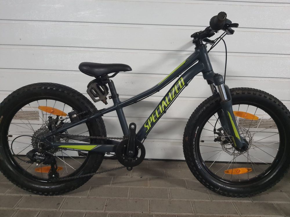 Specialized Riprock 20 , kola 20