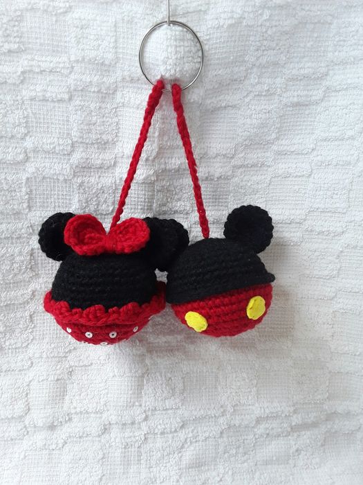 Вязаный брелок микки маус мини зайчик зайка маус