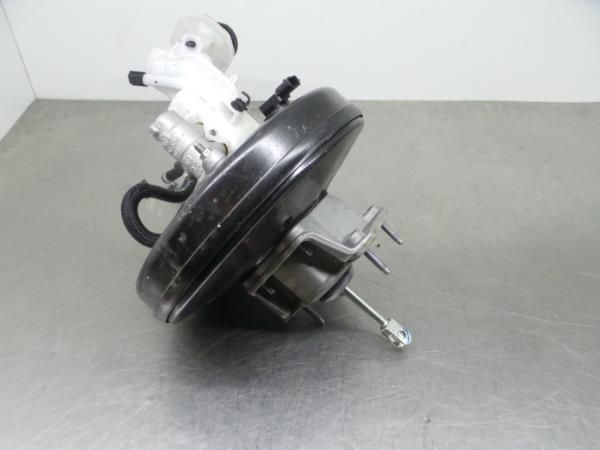 Servofreio NISSAN Qashqai II (J11)