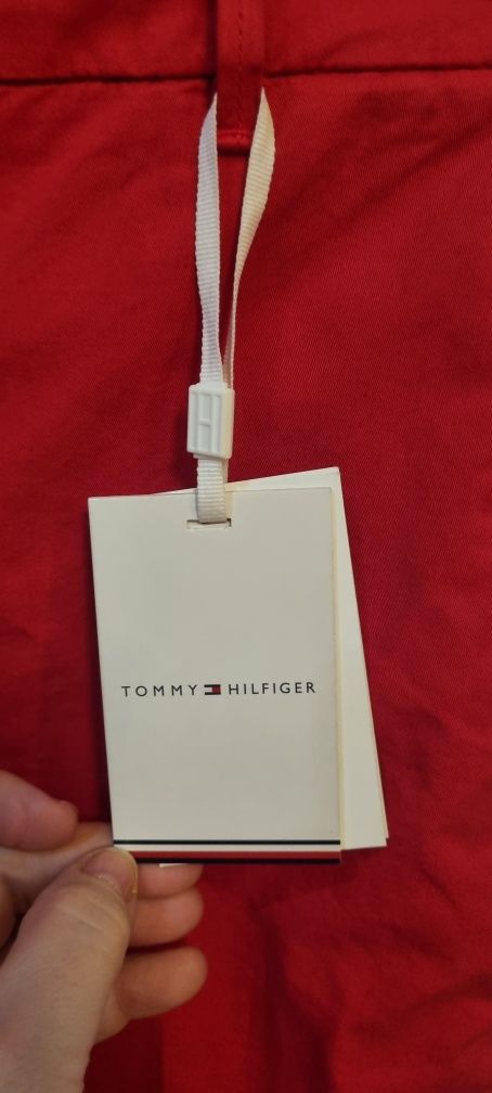 Spodnie cygaretki Tommy hilfiger 38