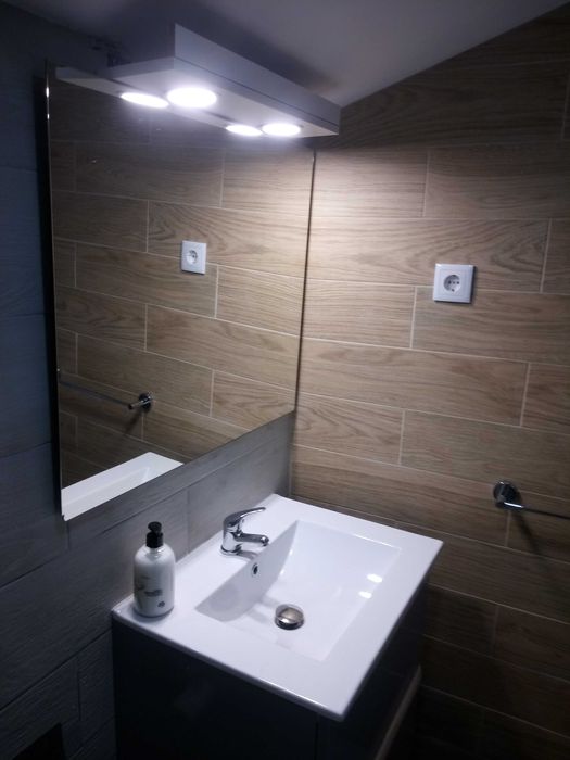 Casa mobilada para arrendar no Centro do Porto (T2)