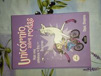 Livro Unicórnio sobre rodas