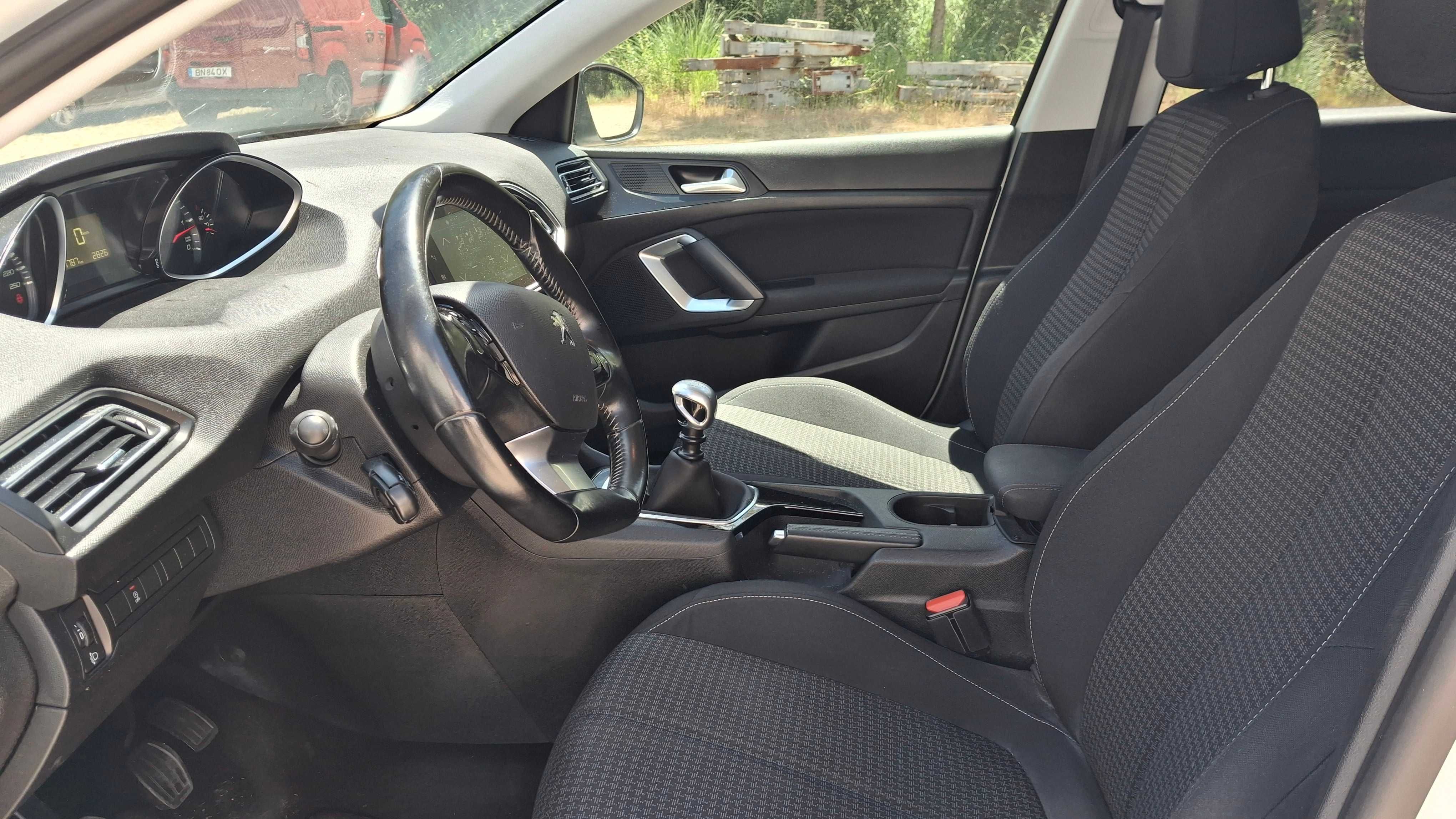 Peugeot 308 1.6 BlueHDi 120