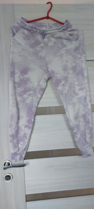 Spodnie dresowe dresy fiolet  dziewczęce cool club 146cm