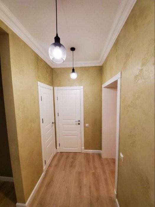 продам 2 кім  Поділ   вул.Верхній Вал 44