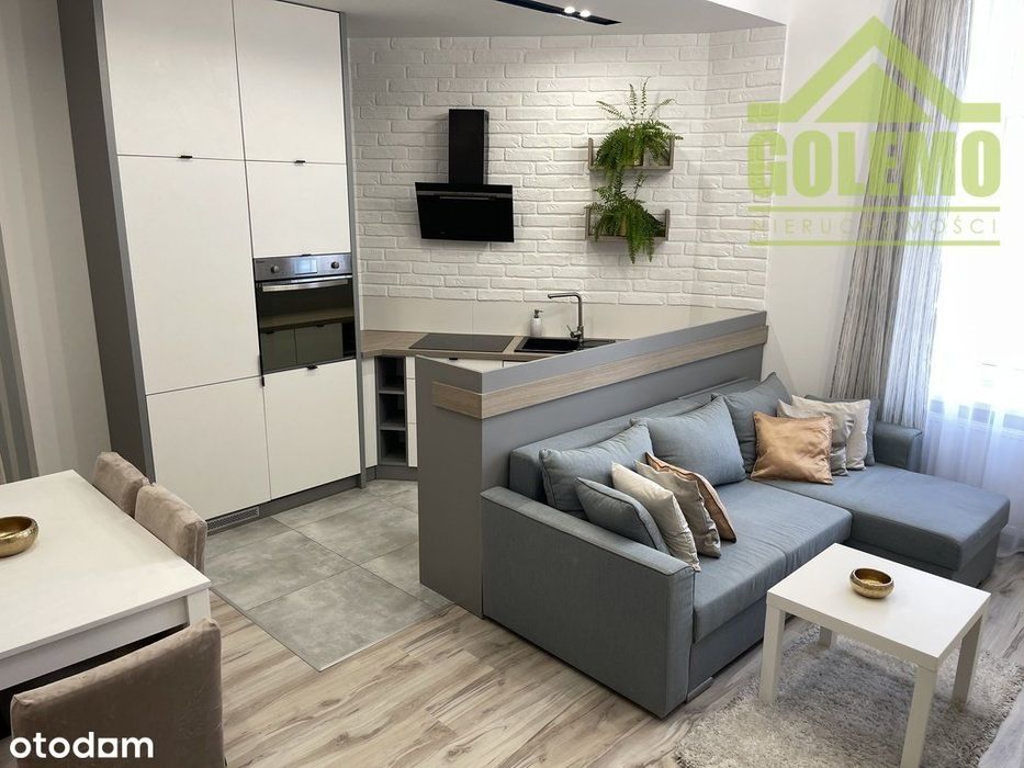 Klimatyczne mieszkanie w ścisłym centrum miasta!!!