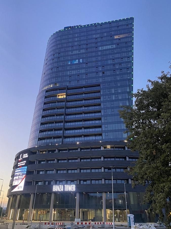 Wynajmę Apartament 75m2 15 piętro Hanza Tower