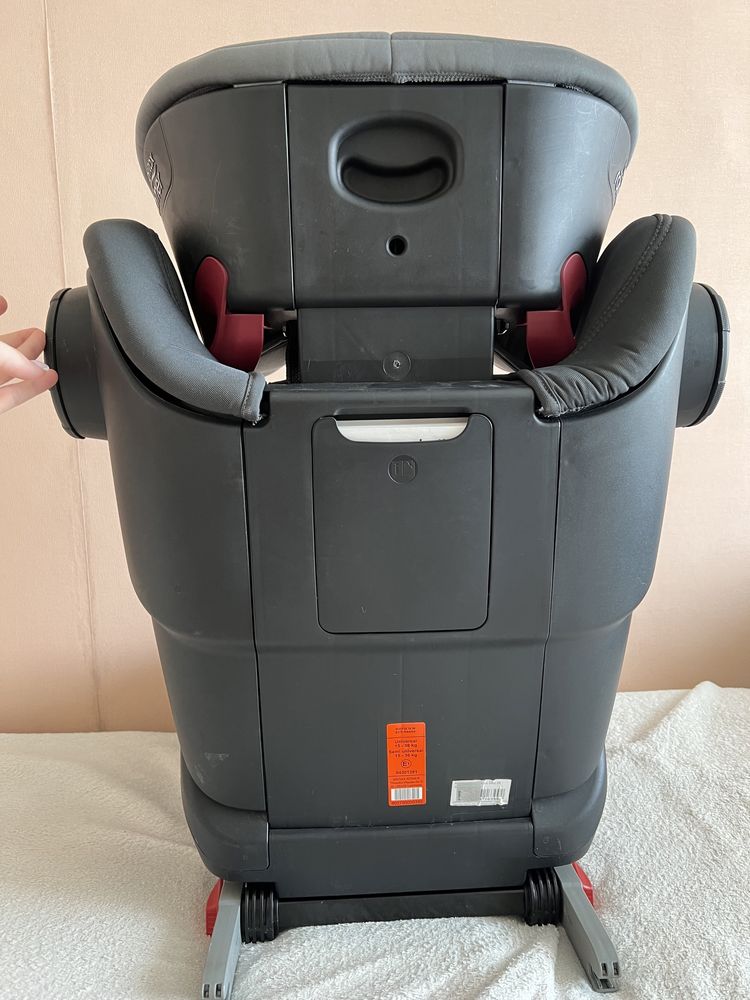 Автокрісло Britax-Romer Kidfix III M Isofix сірий