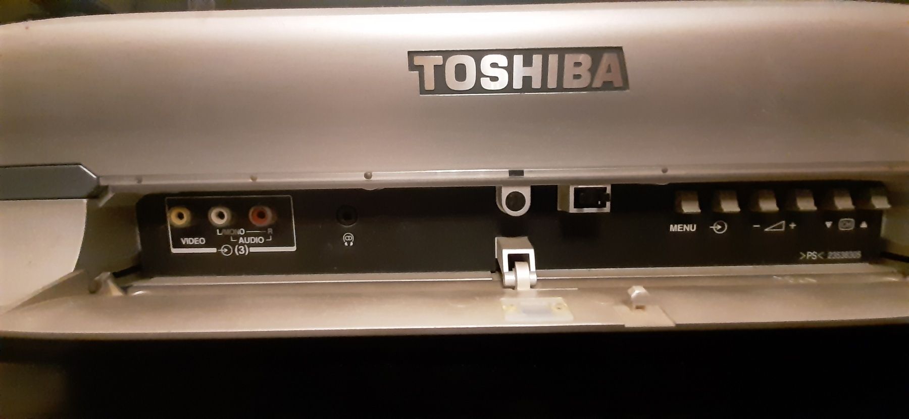 Телевизор TOSHIBA