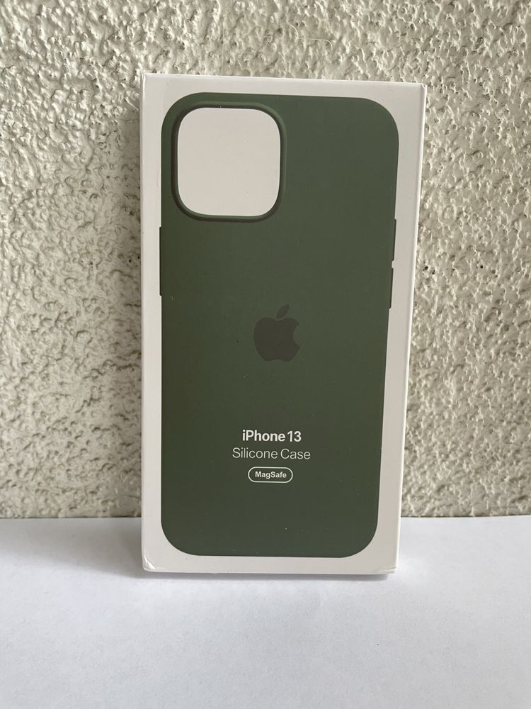 Plecki etui Silicone Case do Apple iPhone 13 MagSafe zielony
