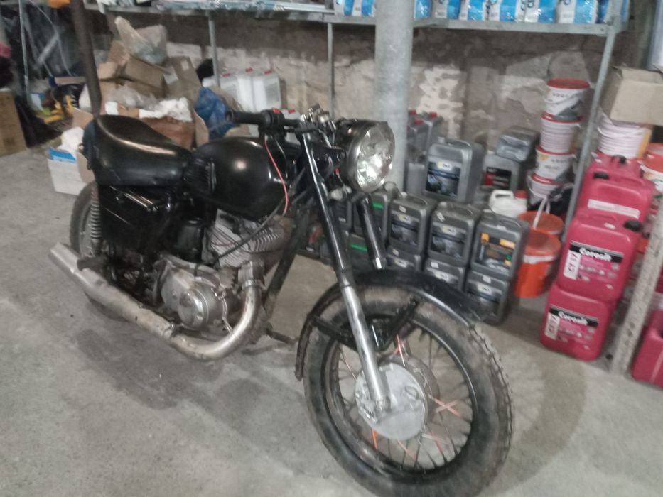 Продаю иж планета 5