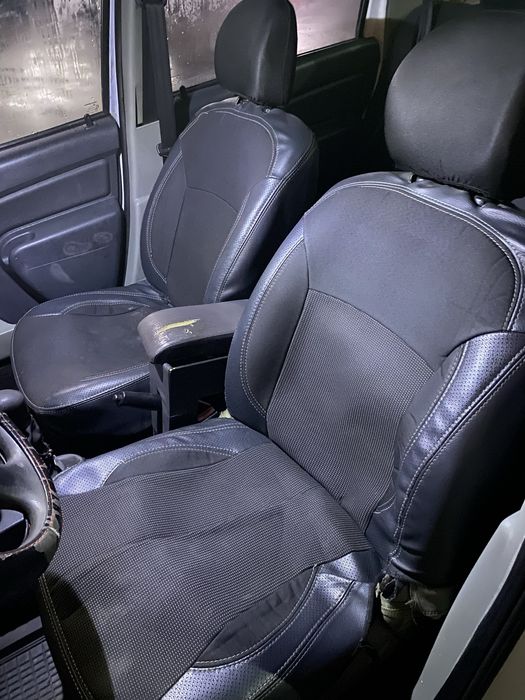 Dacia Logan газ4/бенз переоформление на каждый день всего за 1399$